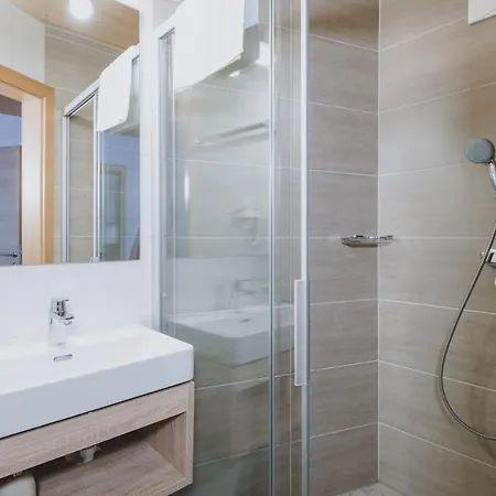 Sulzer By We Rent, Summercard Included Apartmán *